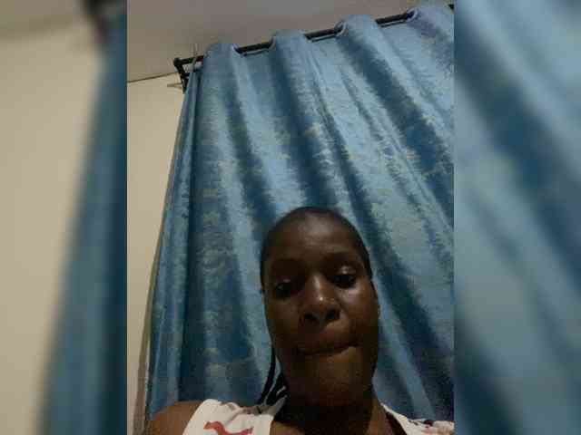 PrettytSheila webcam