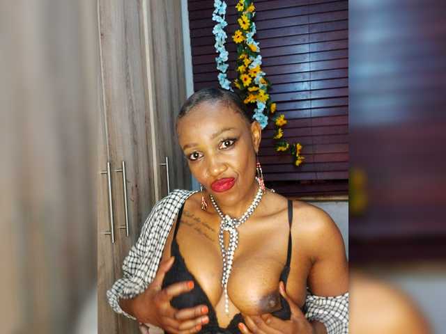 SultryEbony