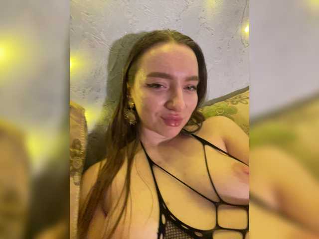 OlaChikaMamasita live cam