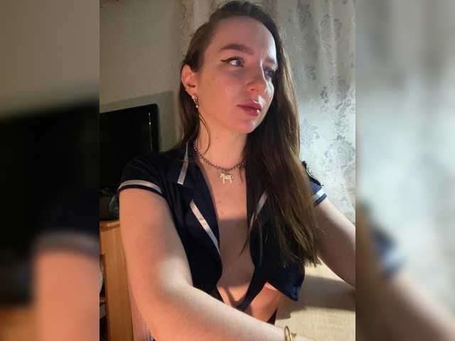 OlaChikaMamasita's BongaCams show and profile