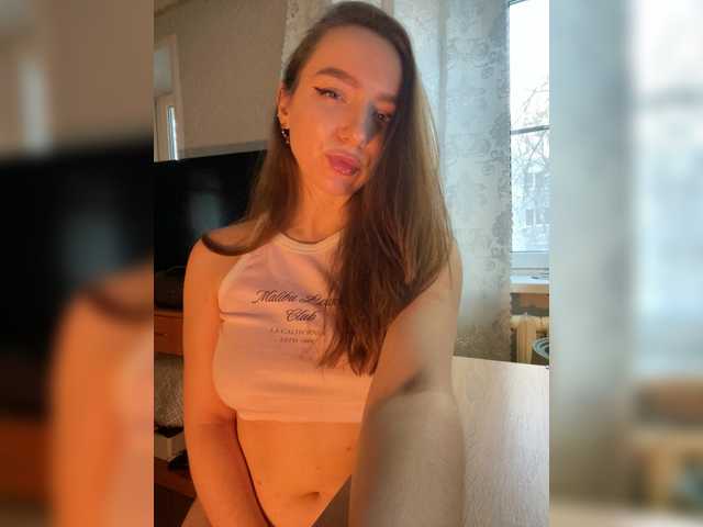 OlaChikaMamasita's BongaCams show and profile