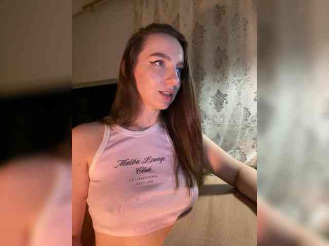 OlaChikaMamasita webcam