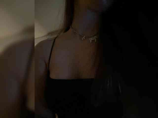 OlaChikaMamasita webcam