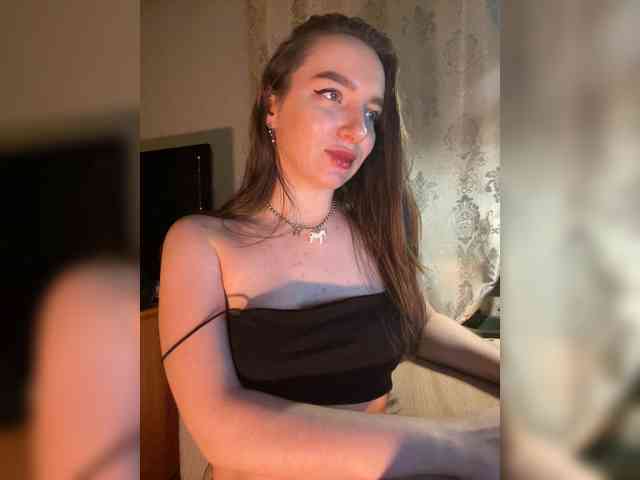 OlaChikaMamasita webcam