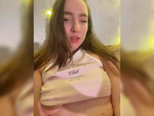 OlaChikaMamasita webcam