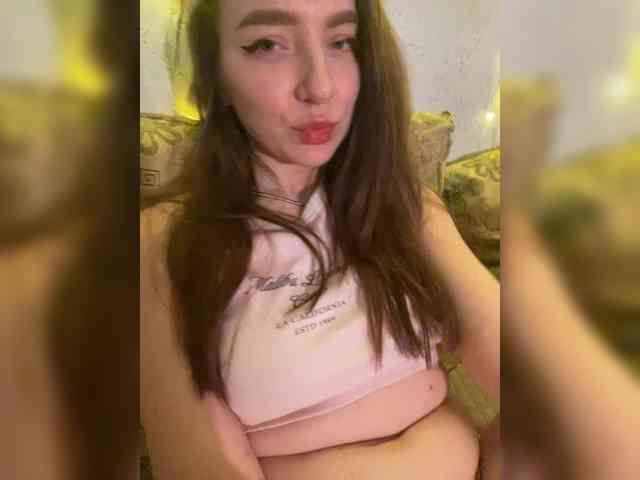 OlaChikaMamasita webcam