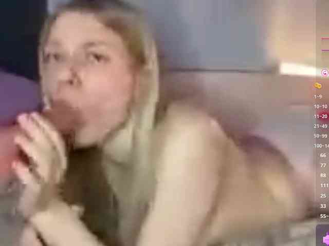 MargueritaMusto webcam