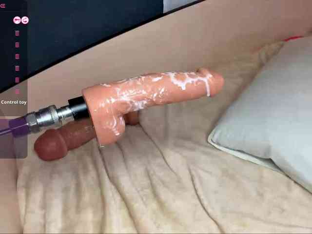 MargueritaMusto webcam