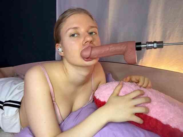 MargueritaMusto webcam