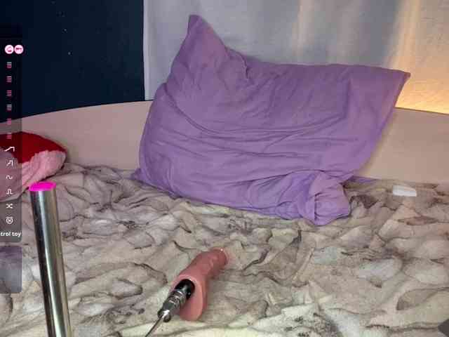 MargueritaMusto webcam