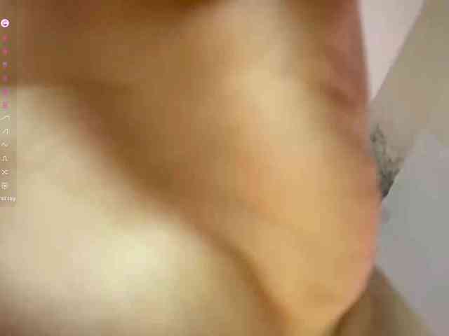 MargueritaMusto webcam