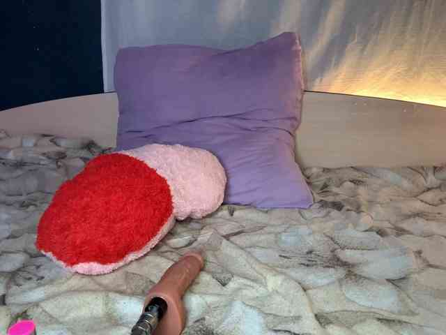 MargueritaMusto webcam