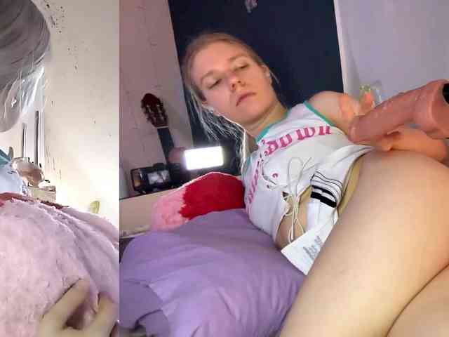 MargueritaMusto webcam