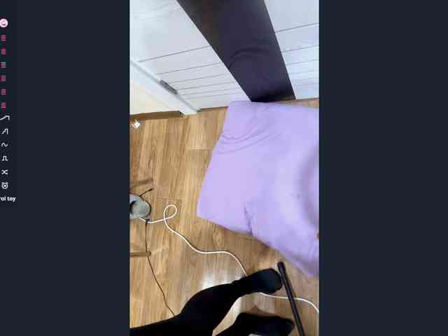 MargueritaMusto webcam