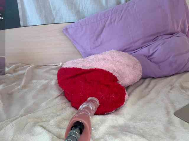 MargueritaMusto webcam