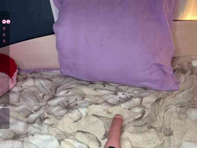 MargueritaMusto webcam