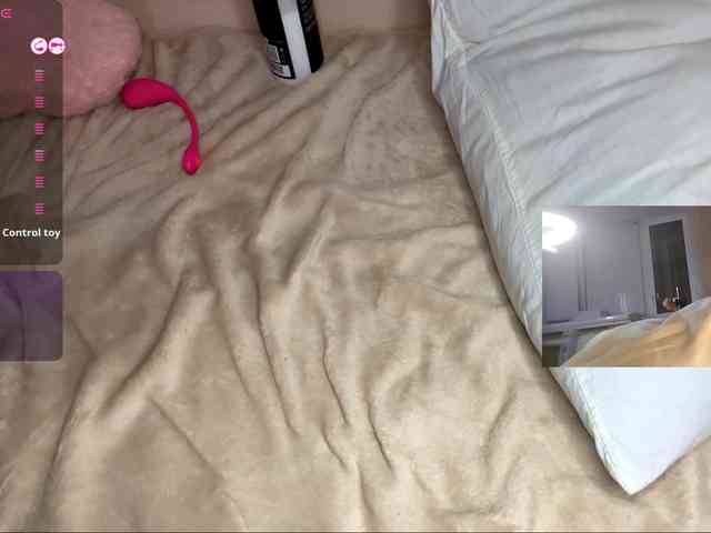 MargueritaMusto webcam