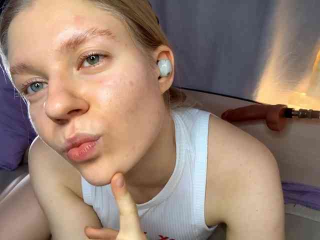 MargueritaMusto webcam