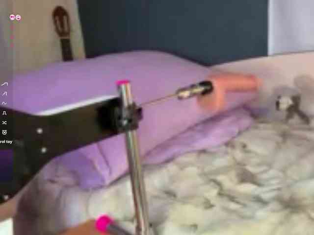 MargueritaMusto webcam