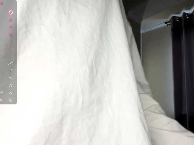 EvaLovesYouSoMuch webcam