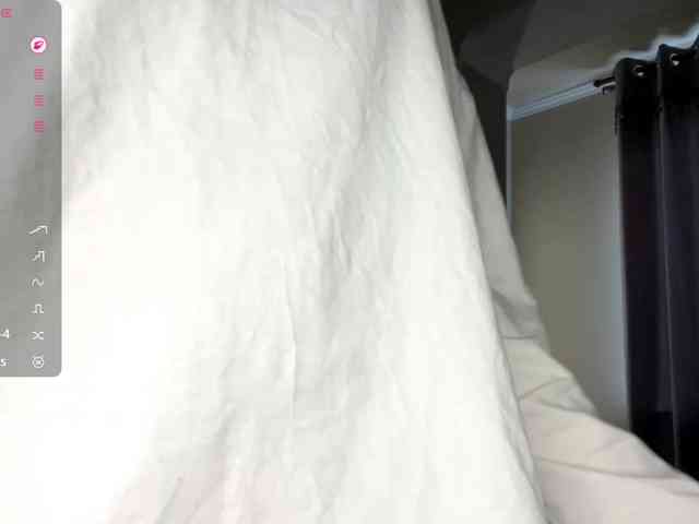 EvaLovesYouSoMuch webcam