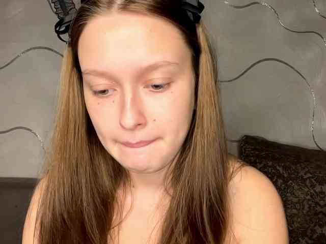 EvaLovesYouSoMuch webcam