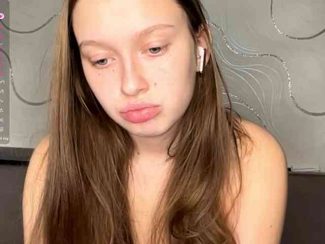 EvaLovesYouSoMuch webcam