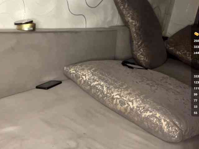 EvaLovesYouSoMuch webcam