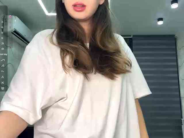 EvaLovesYouSoMuch webcam