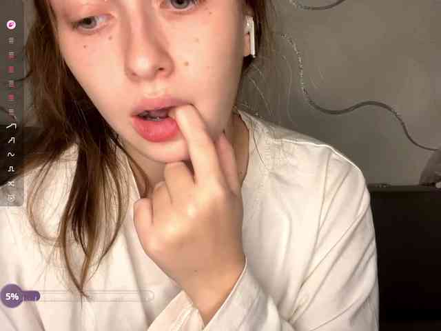 EvaLovesYouSoMuch webcam