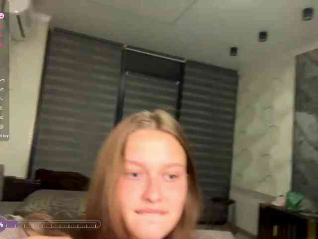 EvaLovesYouSoMuch webcam