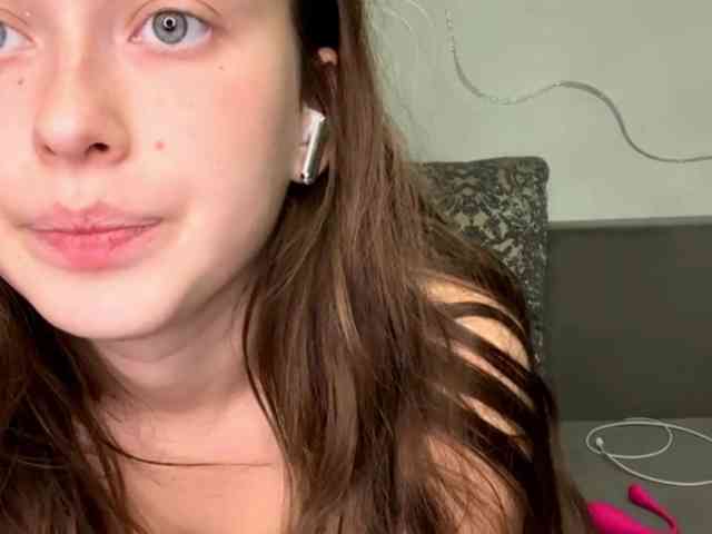EvaLovesYouSoMuch webcam