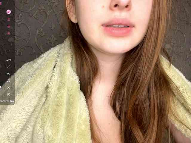 EvaLovesYouSoMuch webcam