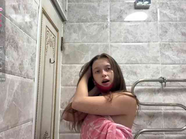 EvaLovesYouSoMuch webcam