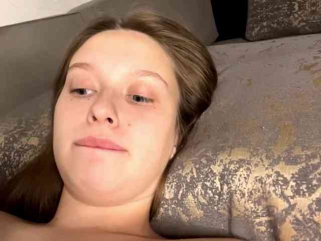 EvaLovesYouSoMuch webcam