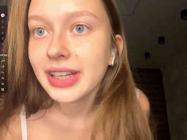 EvaLovesYouSoMuch webcam