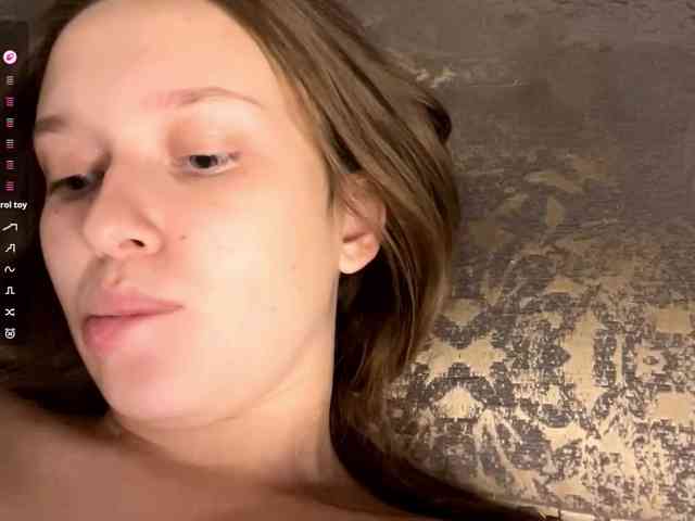 EvaLovesYouSoMuch webcam