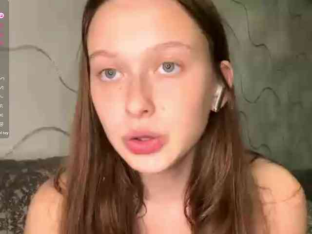 EvaLovesYouSoMuch webcam