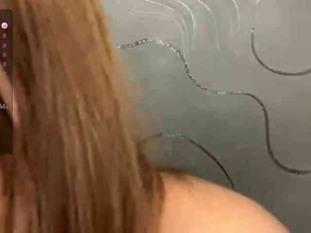 EvaLovesYouSoMuch webcam