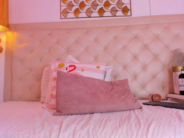 HarleyQueen666's BongaCams show and profile