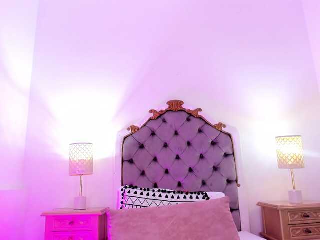 HarleyQueen666's BongaCams show and profile