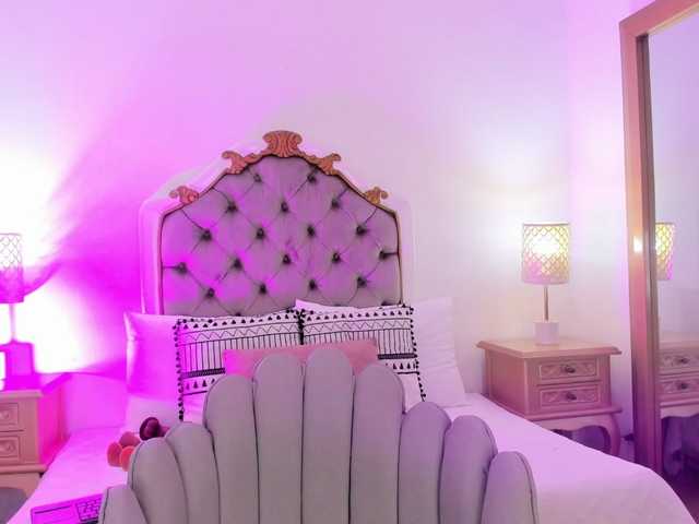 HarleyQueen666 webcam