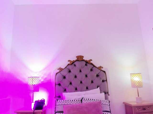 HarleyQueen666's BongaCams show and profile