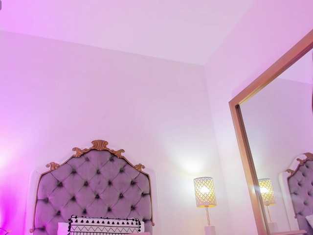 HarleyQueen666's BongaCams show and profile