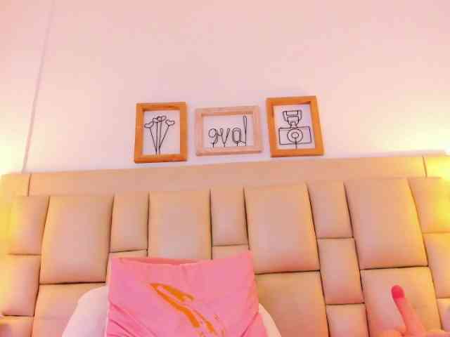 HarleyQueen666 webcam