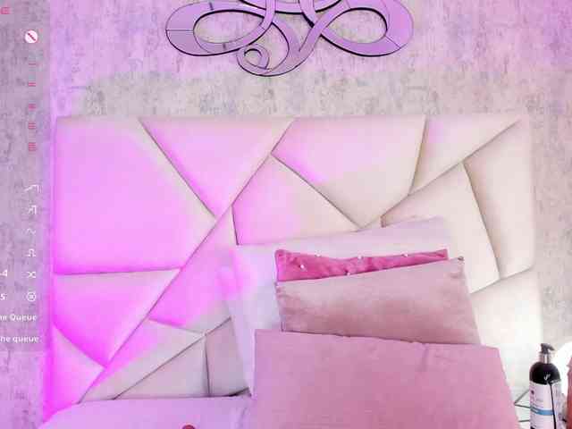 HarleyQueen666 Live Webcam on BongaCams