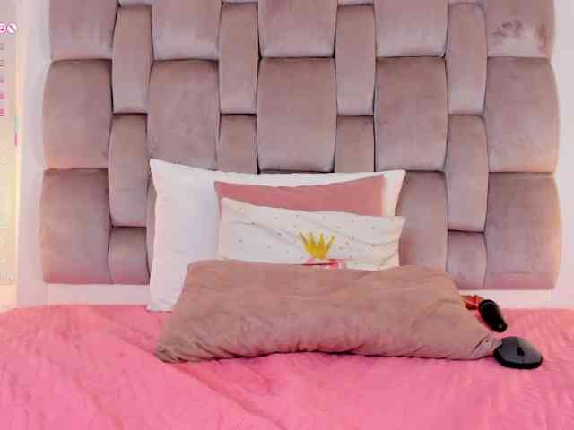 HarleyQueen666 webcam