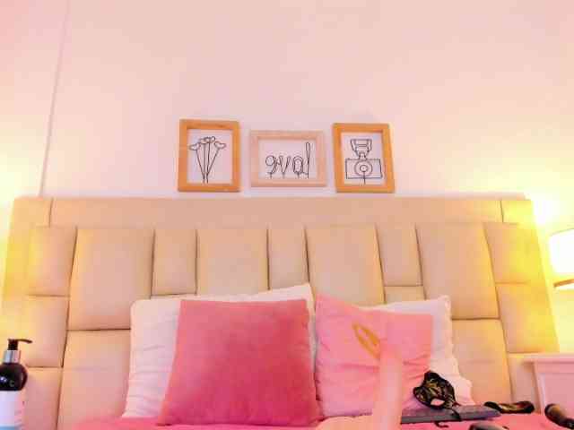 HarleyQueen666 webcam