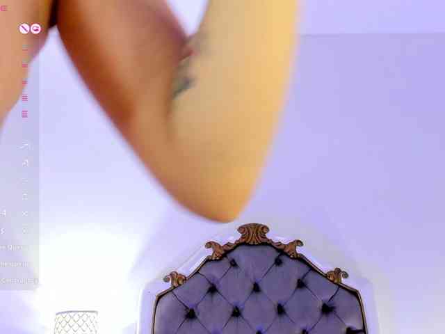 HarleyQueen666 webcam