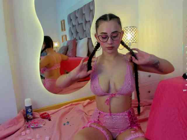 HarleyQueen666 webcam